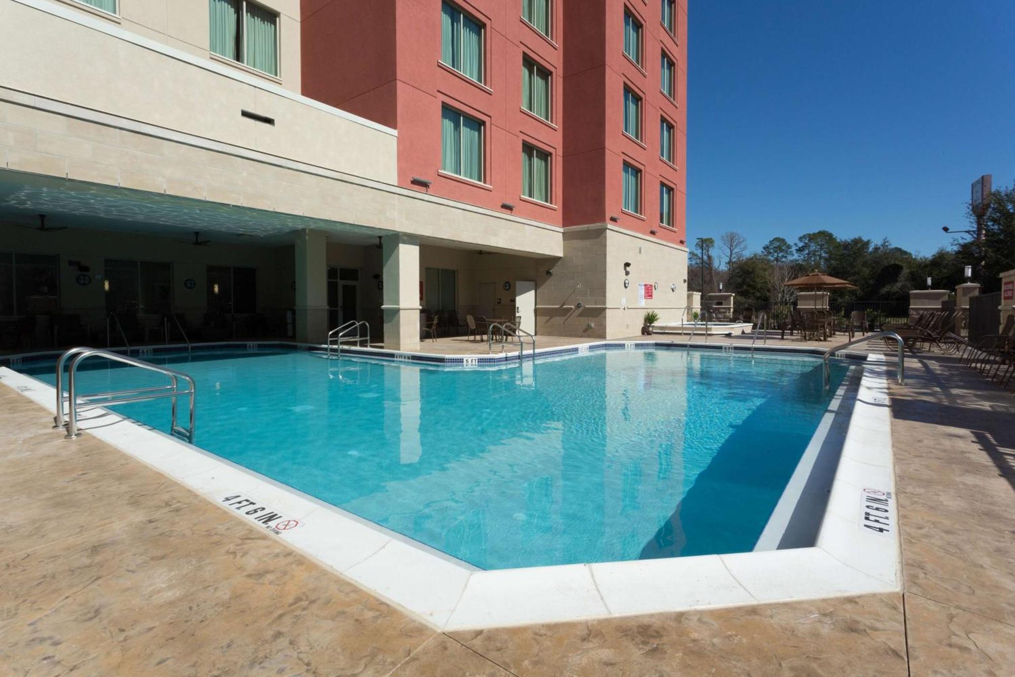 Drury Inn & Suites Gainesville Esterno foto