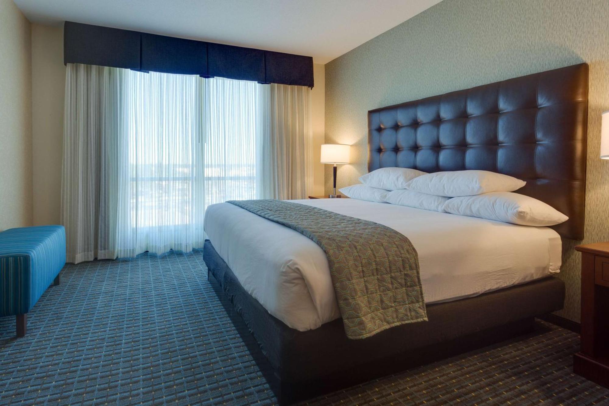 Drury Inn & Suites Gainesville Esterno foto